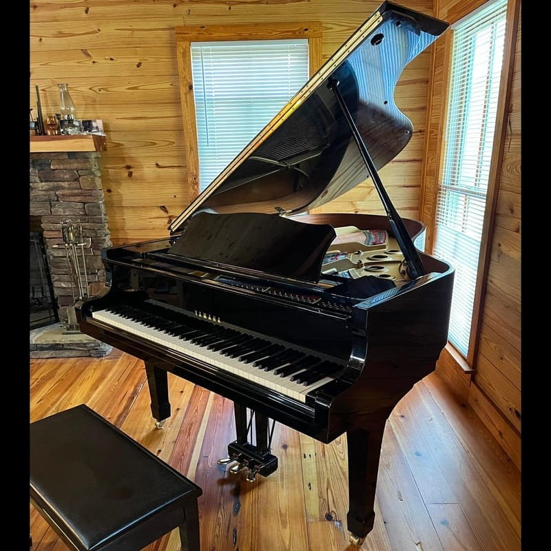 Yamaha C3 – Piano de Cola Seminuevo - Imagen 3