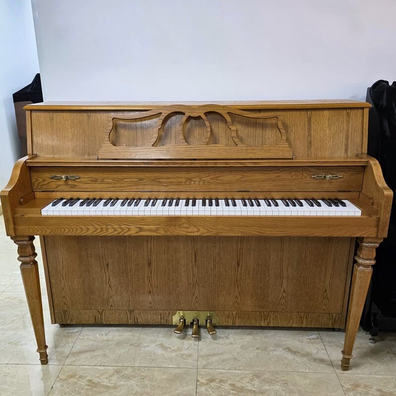 Yamaha M500F - Elegancia Francesa y Sonido Premium - Imagen 2