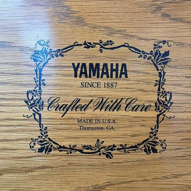 Yamaha M500F - Elegancia Francesa y Sonido Premium - Imagen 4